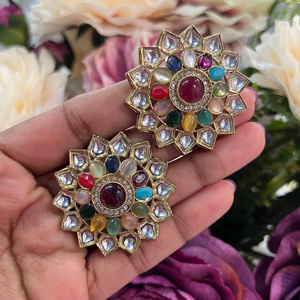 Multi oversize studs
